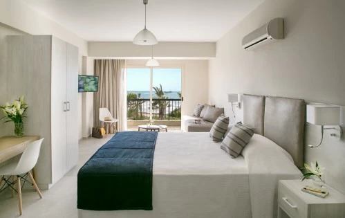 Louis Paphos Breeze Accommodation